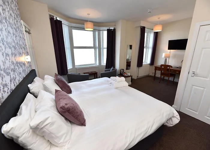 Phoenix Court Hotel
