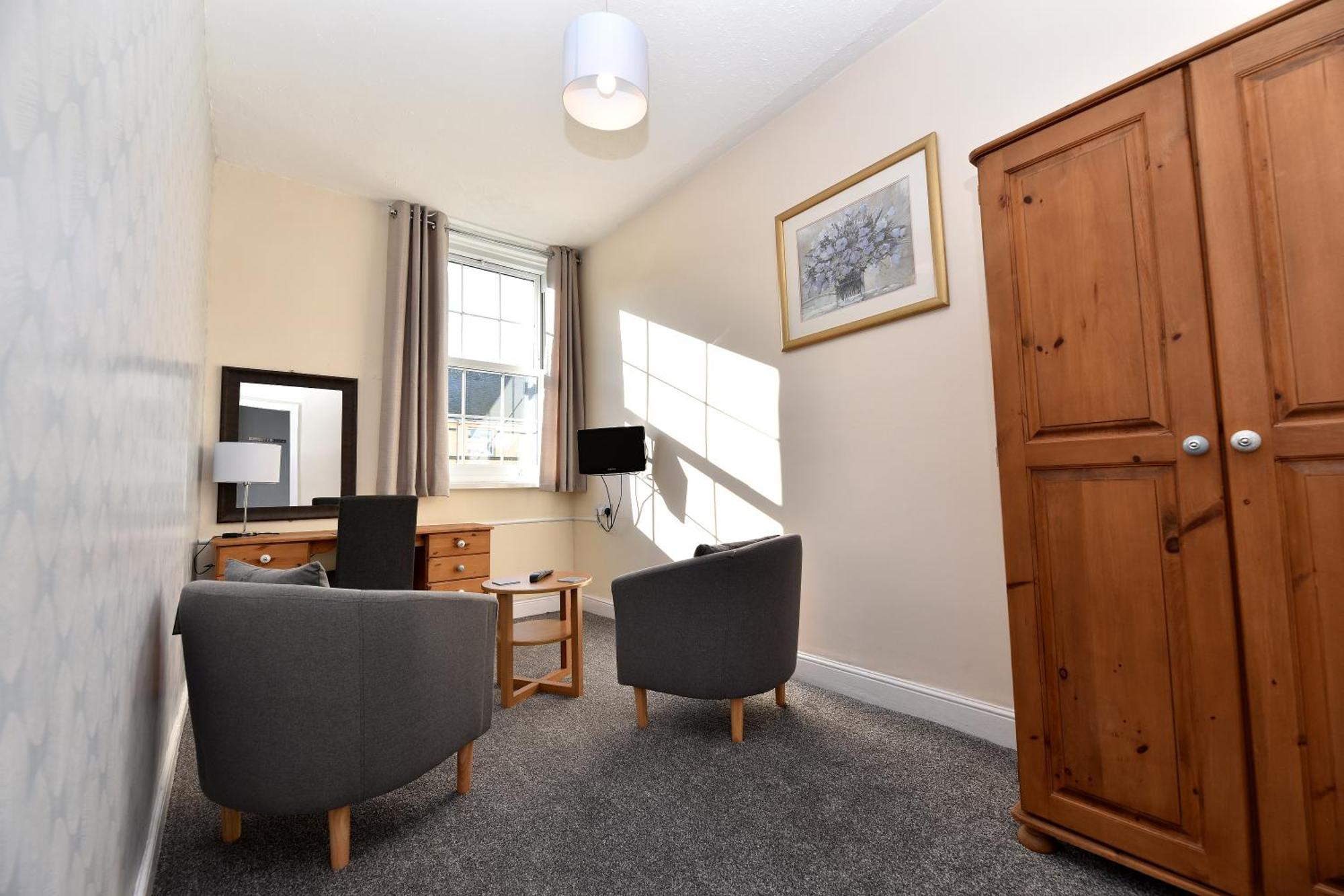 Phoenix Court 5* Scarborough