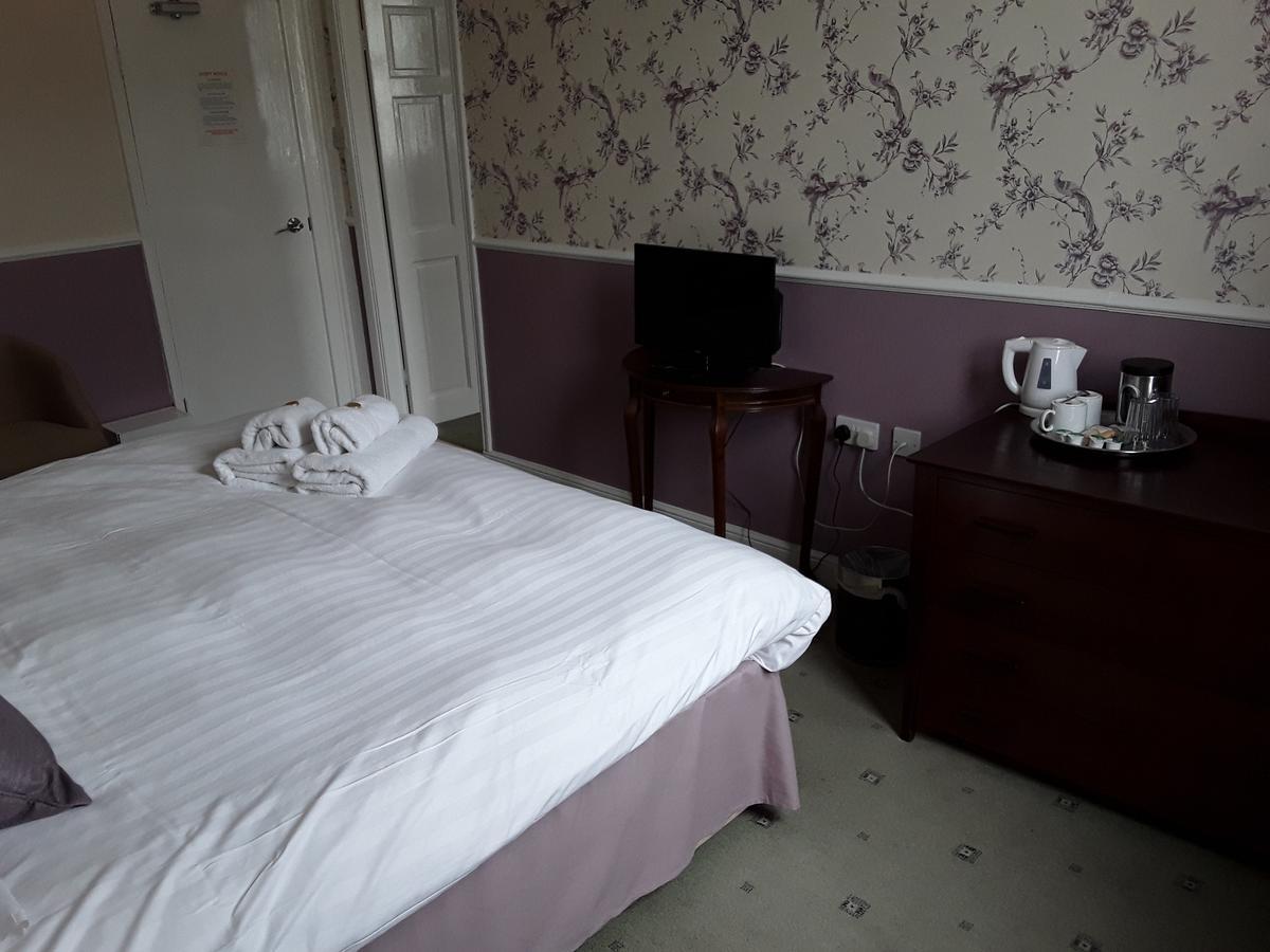 Phoenix Court Hotel 5*
