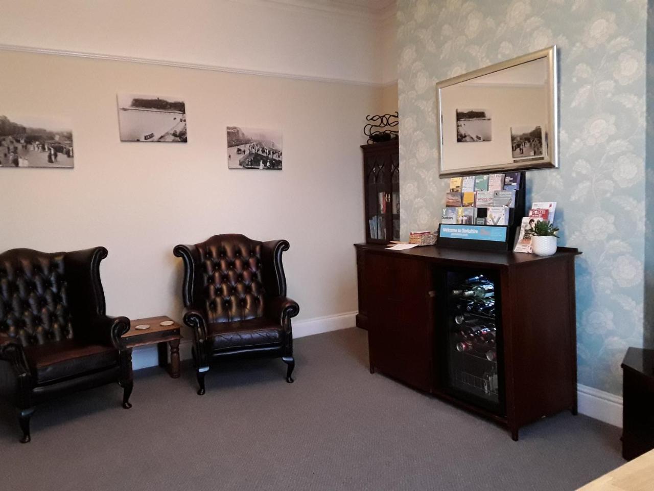 Phoenix Court 5* Scarborough