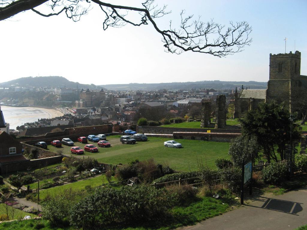 Phoenix Court 5* Scarborough