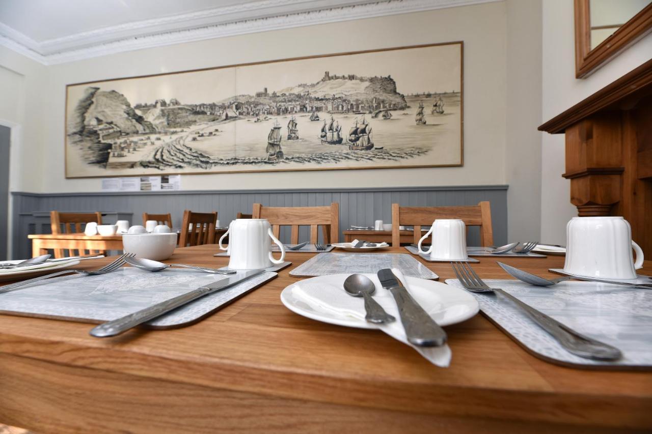 Hotel Phoenix Court 5*
