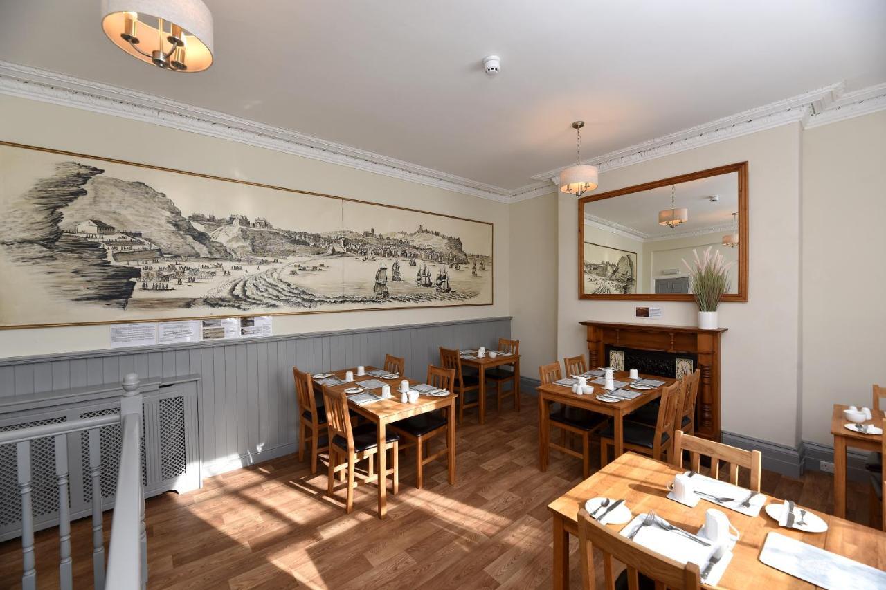 Hotel Phoenix Court 5*